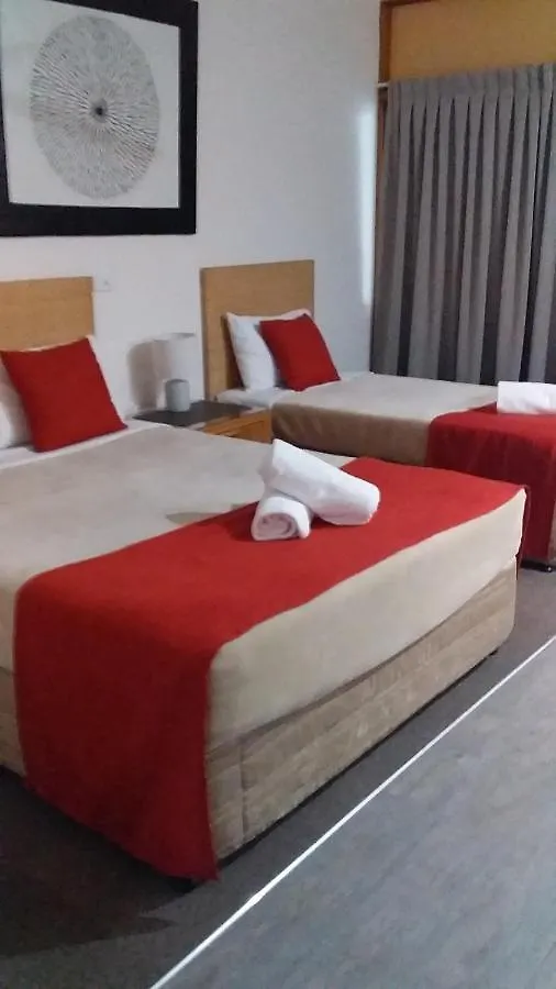 Jackaroo Motel Mareeba 3*,